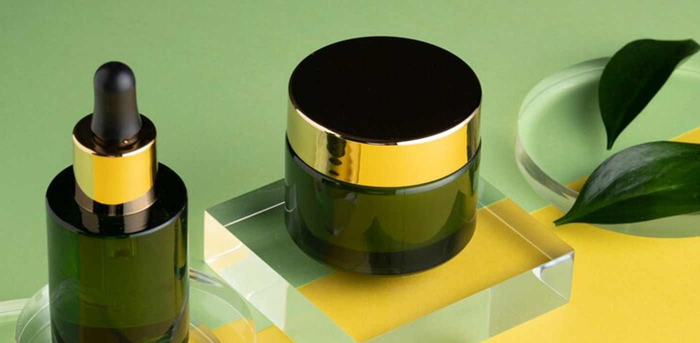 020-通过-替代-Why Cosmetics OEM Production Requires a Minimum Or-02.jpg